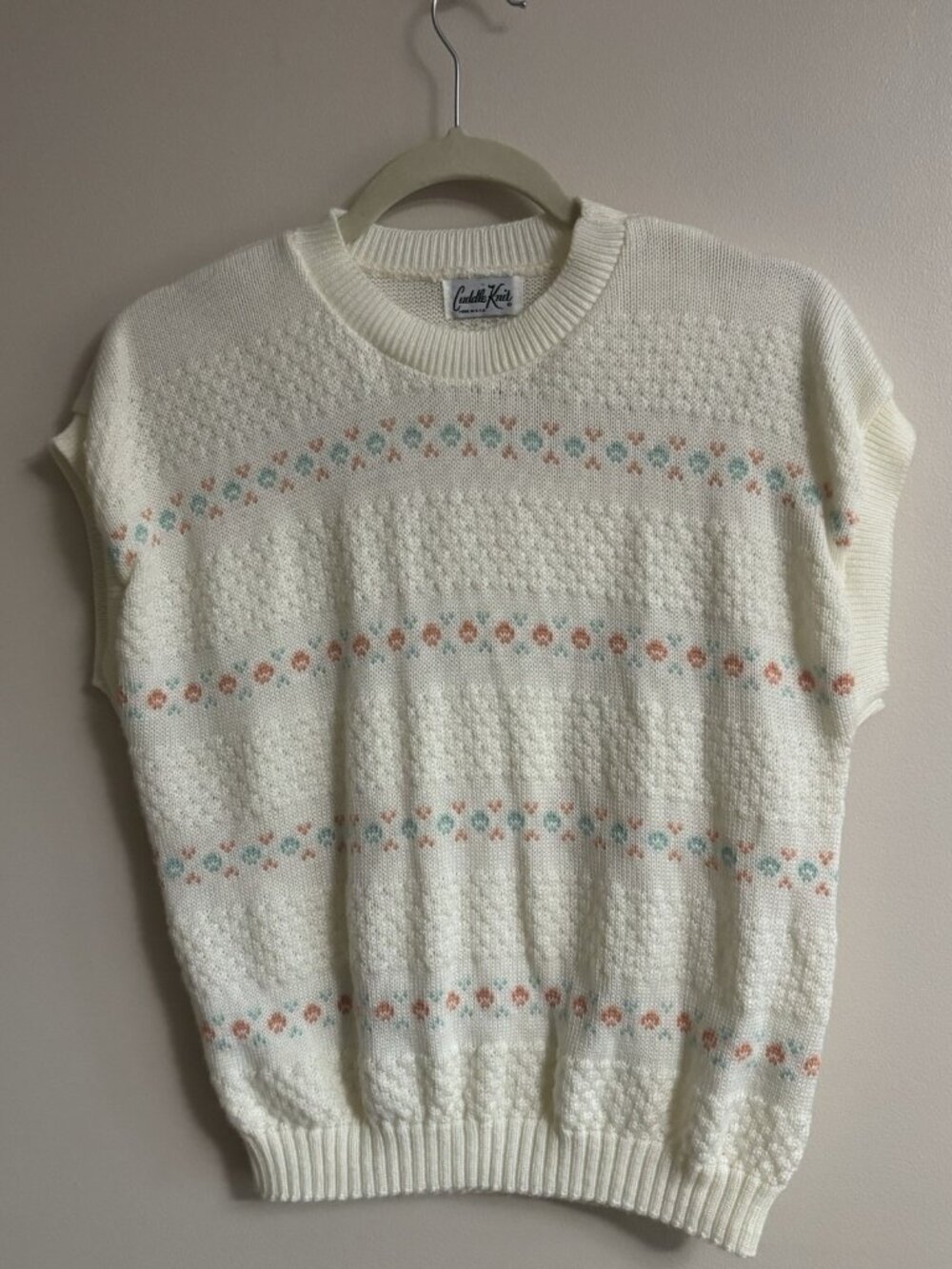 Vintage White Pink Blue Floral Sleeveless Knit Sweater Women’s Med USA